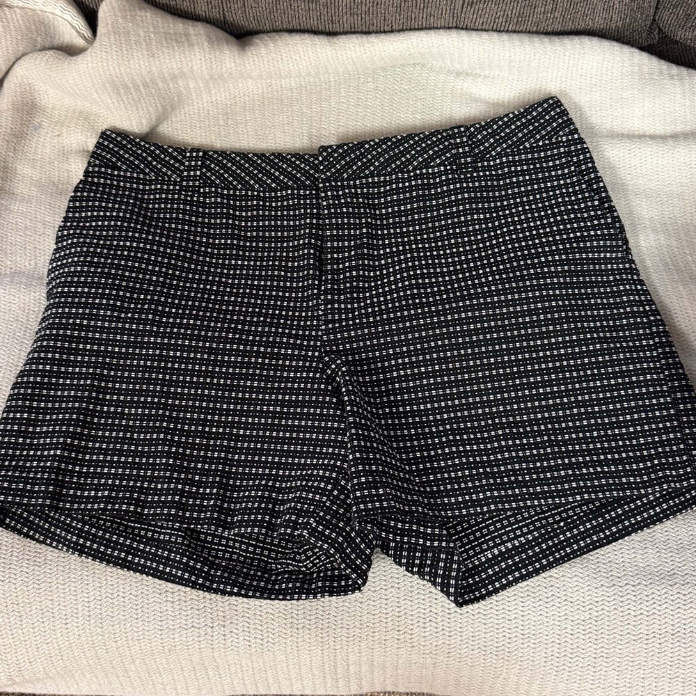 Black and White Shorts by Liz Claiborne.  Size 10